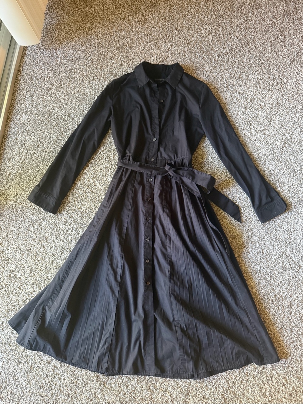 Banana Republic Black Long-Sleeve Button Front Shirt Dress with Waist Tie